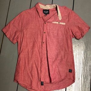Roark men’s shirt size L.